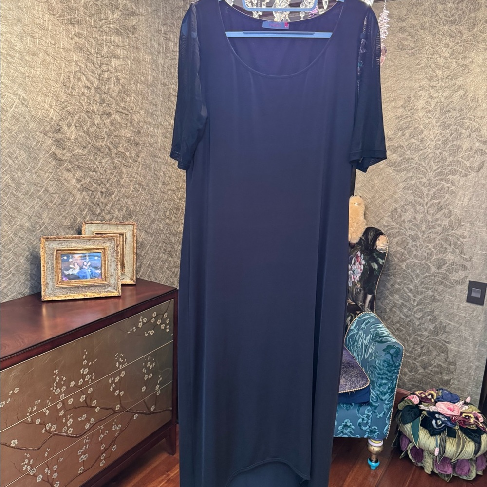 Chic Black Maxi Dress
